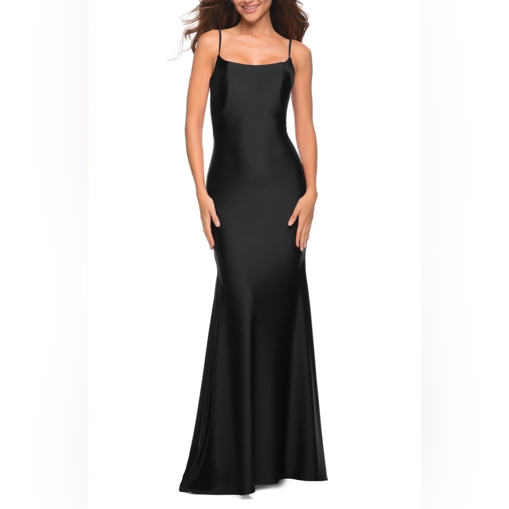 Sleeveless Jersey Gown with Train